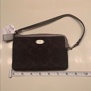 NWT Coach Wristlet